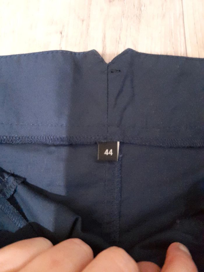 Jupe marine - photo numéro 3