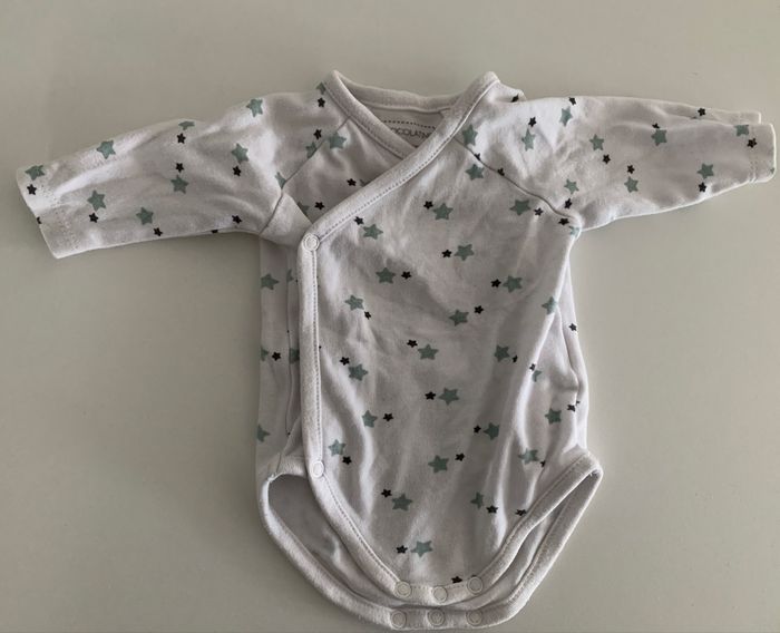 Lot de 14 bodies et 2 pyjamas - photo numéro 2