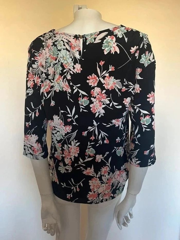🍠Blouse noir fleurie 🍠- photo numéro 3