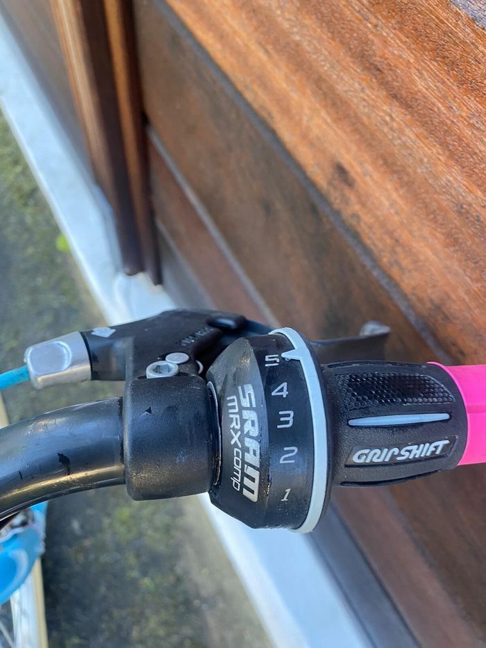 Vélo d'enfants - photo numéro 2