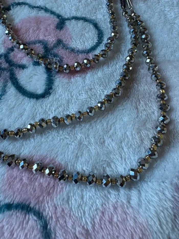 Sautoir et boucle d’oreille - photo numéro 2