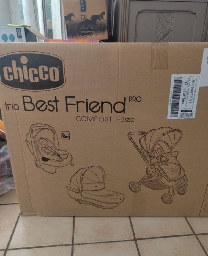 Poussette CHICCO Trio + base ISOFIX - photo numéro 2