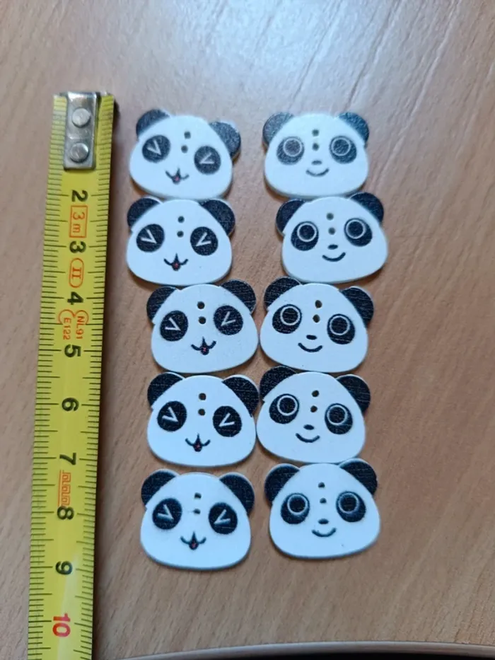 Lot de 10 boutons panda en bois
22*18 mm - photo numéro 2