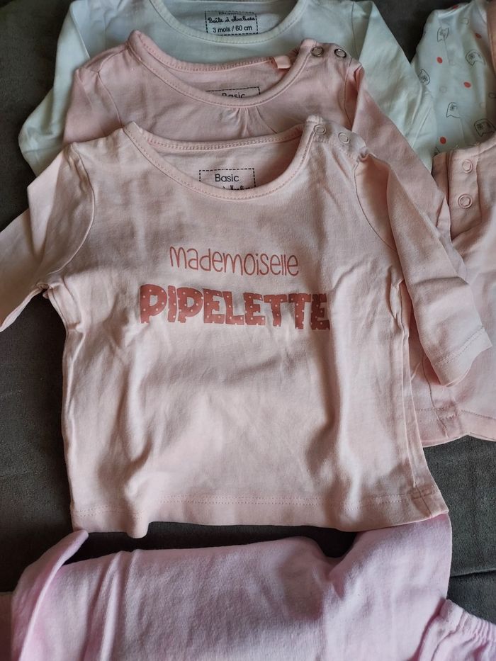 Lot vêtements fille 3 mois - photo numéro 7
