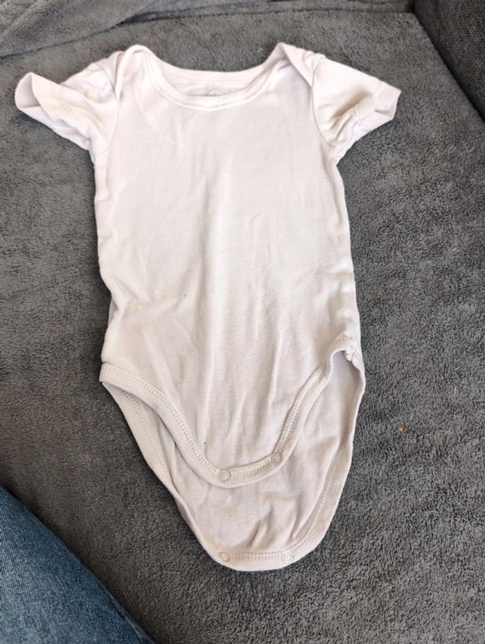 Bodie manches courtes 12 mois