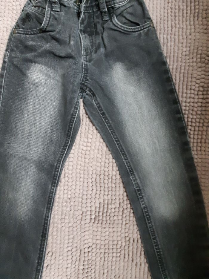 Jeans C&A 5 ans - photo numéro 3