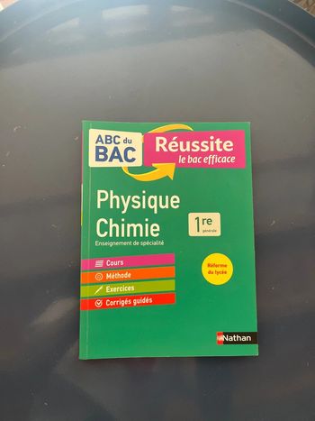 Livre physique chimie 1 ere