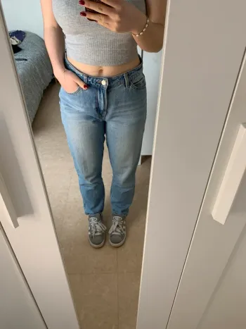 Jean mom