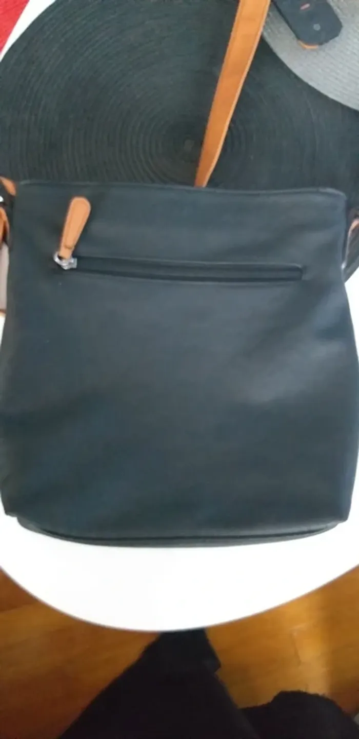 Sac à main bandoulière - photo numéro 2