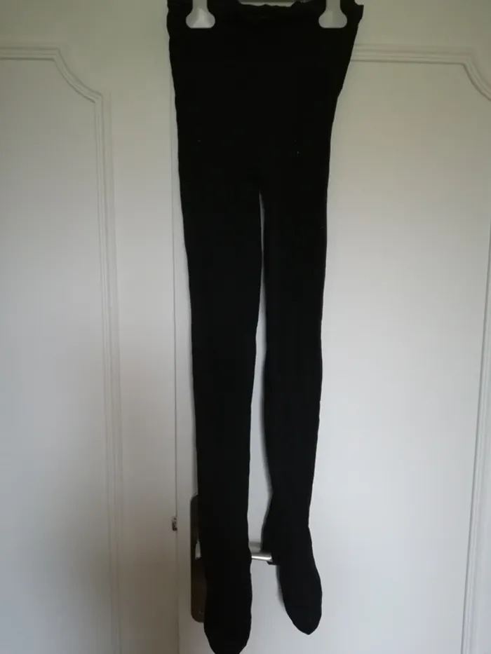 Collants noirs - photo numéro 4