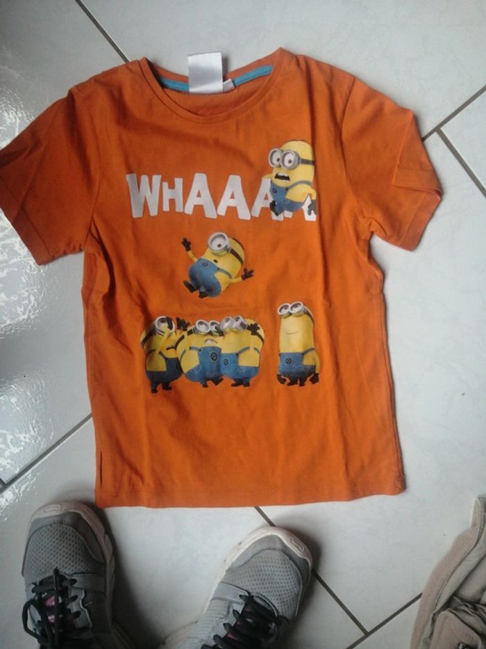 Tee shirt manche courte minnions 8A