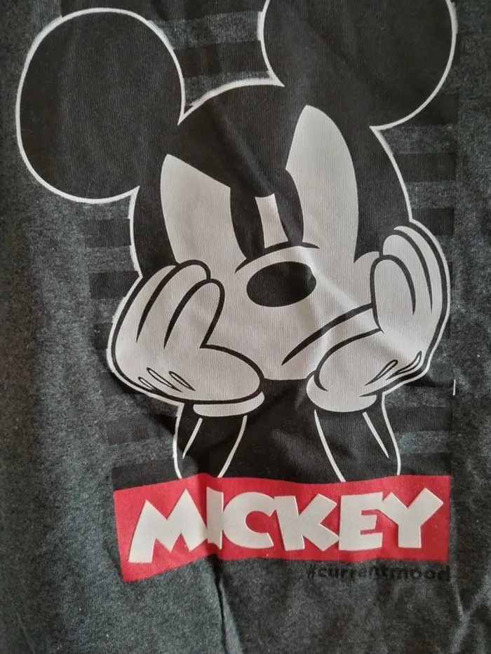 Tee shirt Mickey taille 6 ans neuf - photo numéro 3