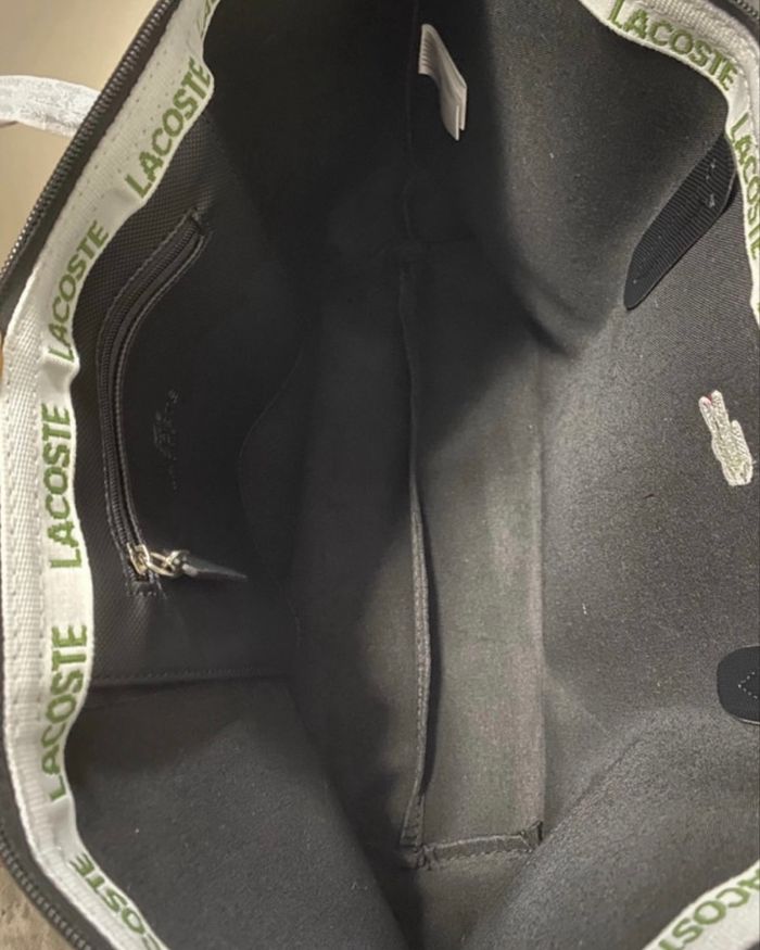 Sac Lacoste taille L - photo numéro 4