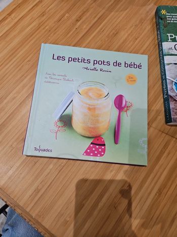Livre petits pots bébé