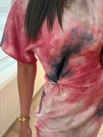 Robe tie and Die 