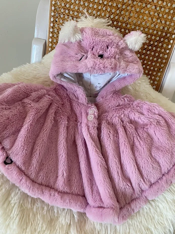 Poncho rose tout doux