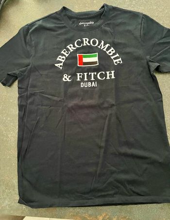 T-shirt Abercrombie Dubai
