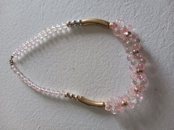 collier perles blanche et rose et dorée