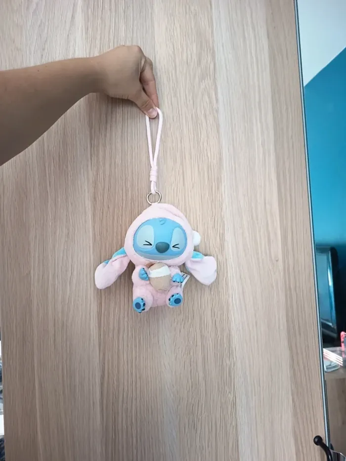 Peluche stitch secret rose neuf