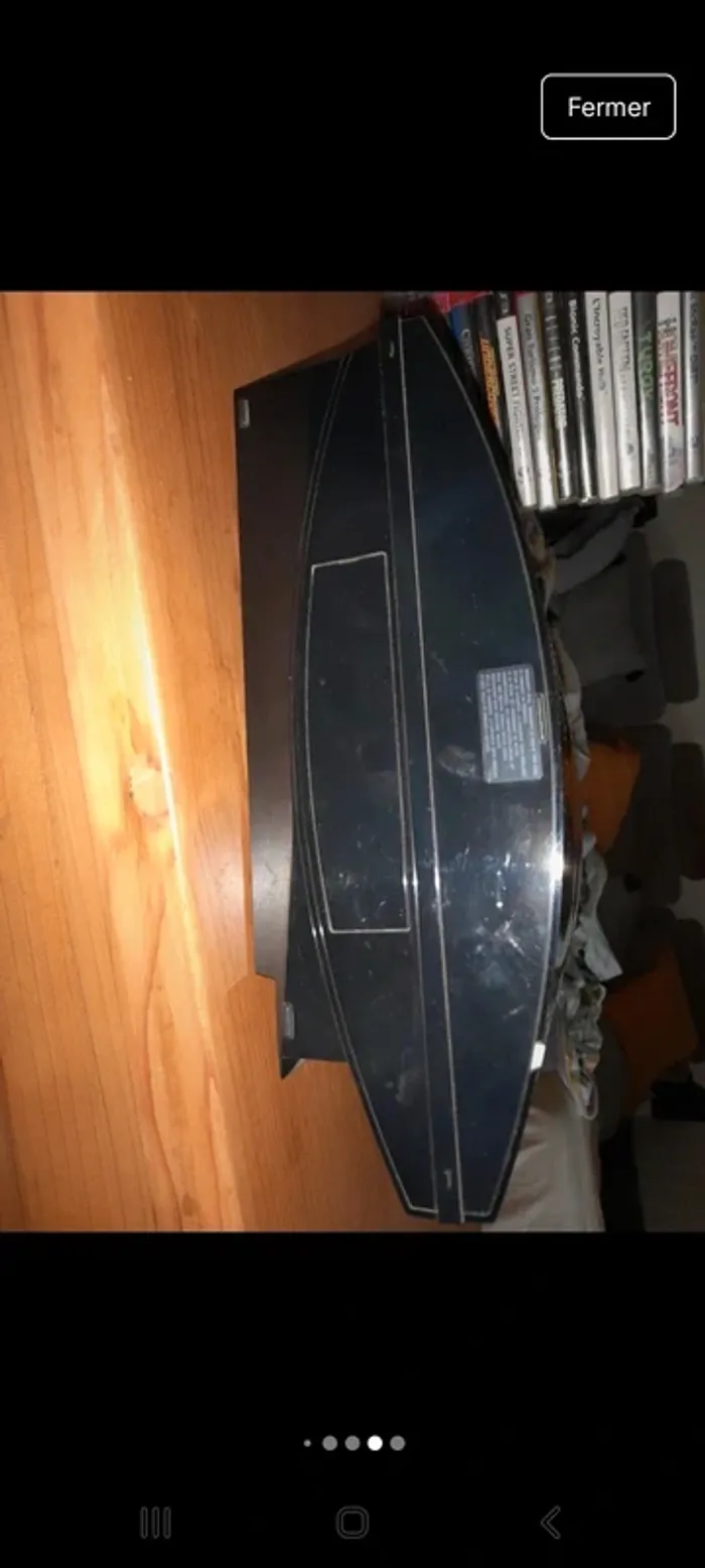 PlayStation 3 et ses 2 manettes - photo numéro 5