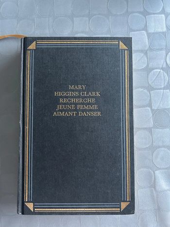 Recherche jeune femme aimant danse - Mary Higgins Clark