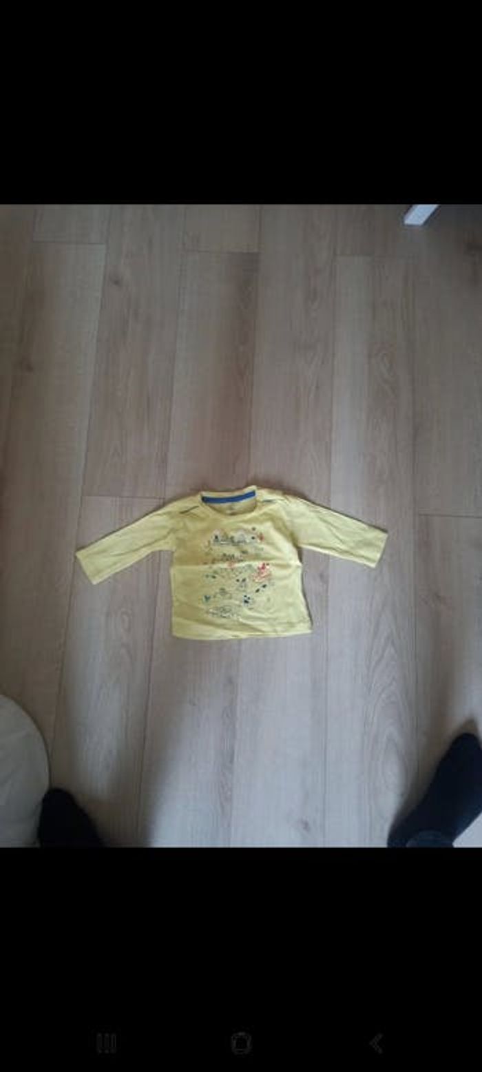 Tee shirt