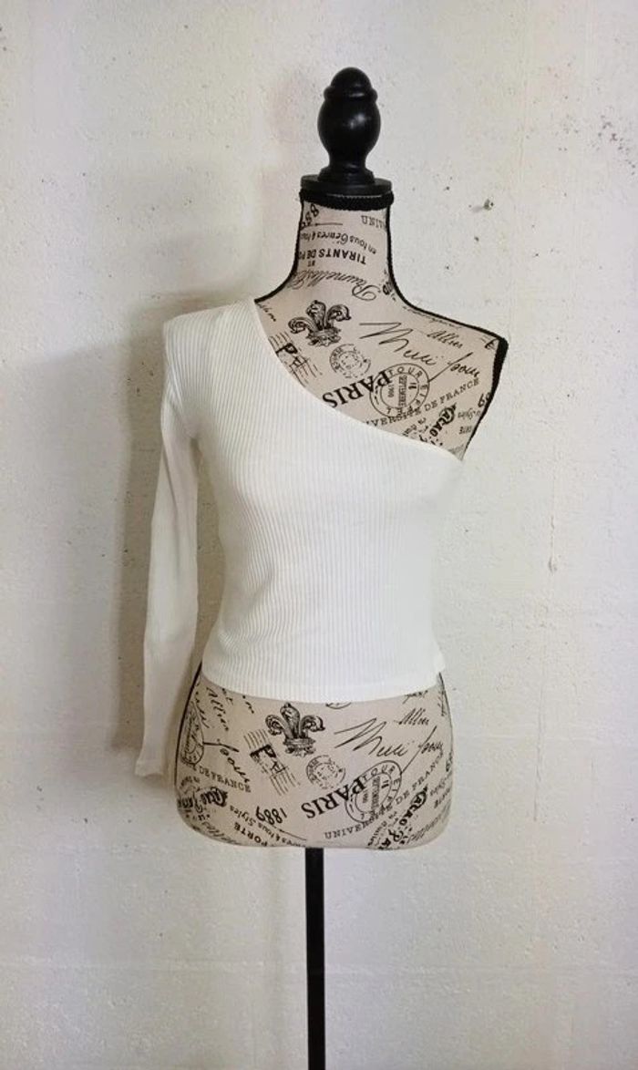 🤍 Petit haut asymétrique Van Der Rock – Taille M – Bon état - photo numéro 6