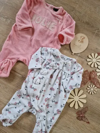 Lot de pyjamas rose fleurie gémo bébé fille