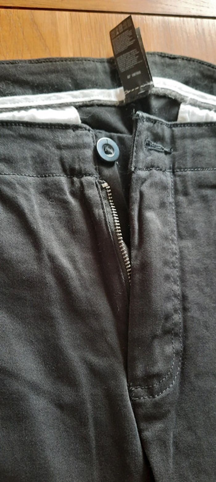 2 pantalons noirs de ville - photo numéro 4