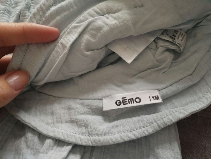 Barboteuse + chapeau 1 mois gemo - photo numéro 2