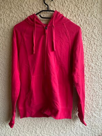 Sweat rouge à capuche Basics by C& A taille 36