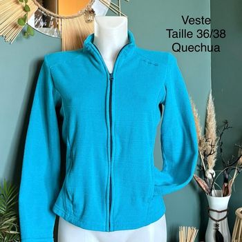 Veste polaire cintrée  taille 36/38