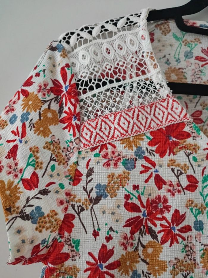 Blouse fleurie - photo numéro 3
