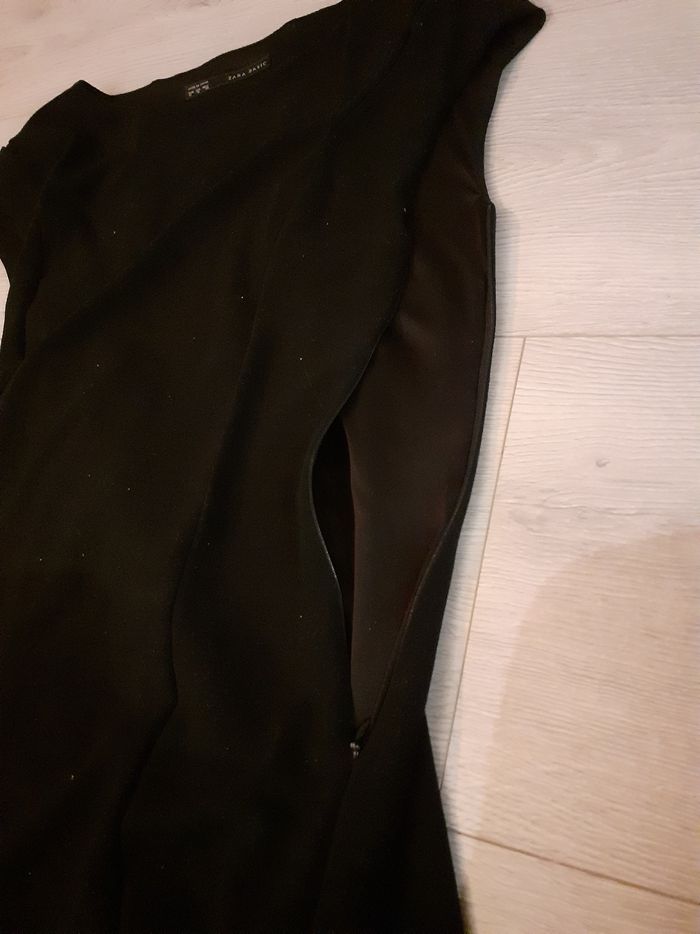 Robe noire zara