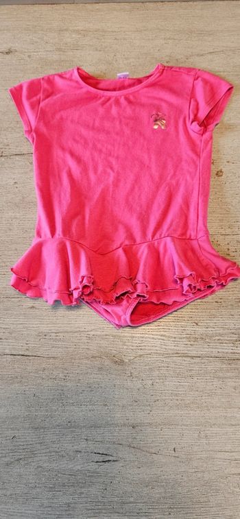 Maillot de danse à manches courtes, avec volants, rose fushia, Zeeman, 7/8 ans