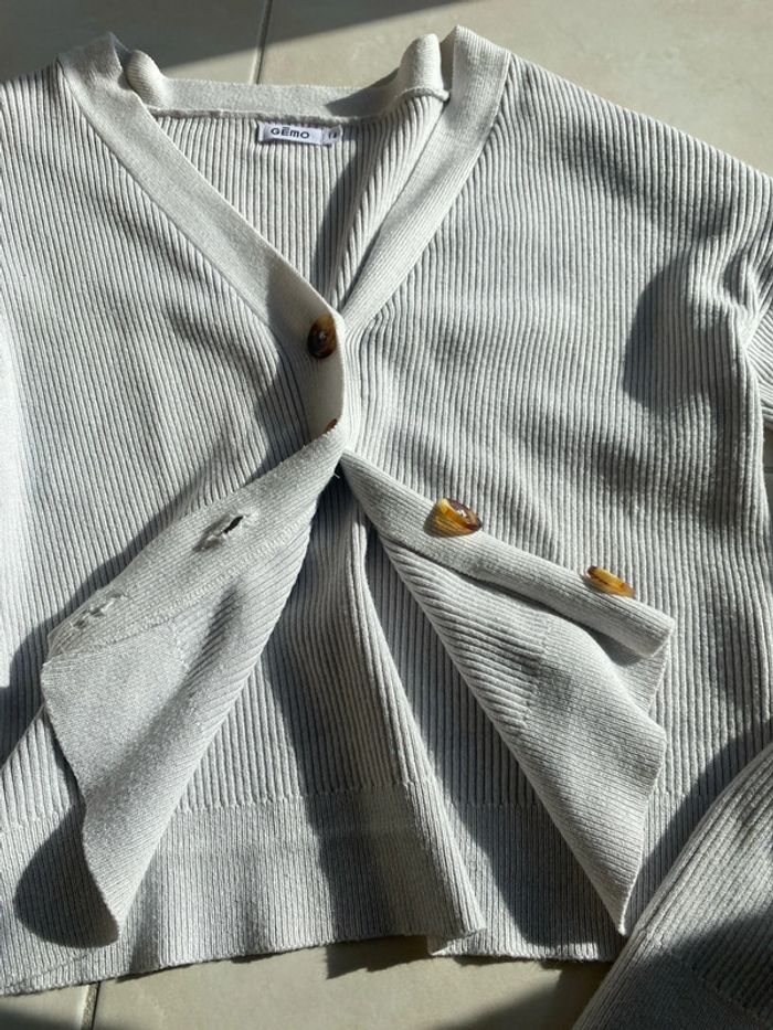 Petit gilet fille taille 14 ans - photo numéro 4