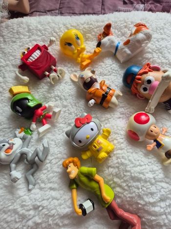 Lot de 10 figurines