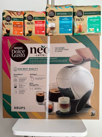 Machine à café dolce gusto neo krups + 4 paquets de dossettes