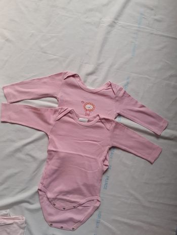 Lot de 2 bodys rose