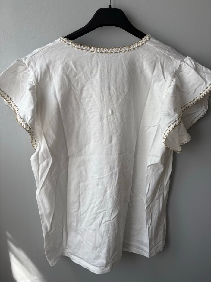 Tee-shirt blanc détails doré - photo numéro 7