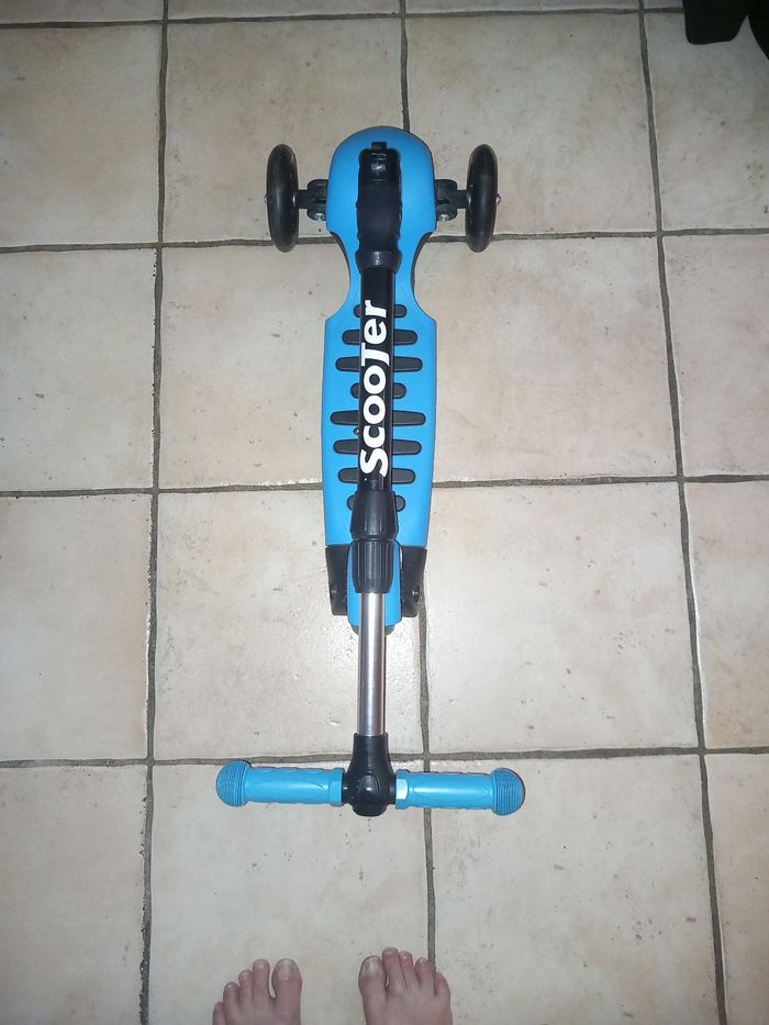 Trotinette - photo numéro 3