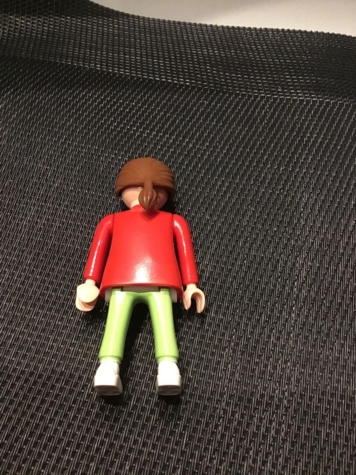 Playmobil figurine femme brune pantalon vert et haut à fleurs - photo numéro 4
