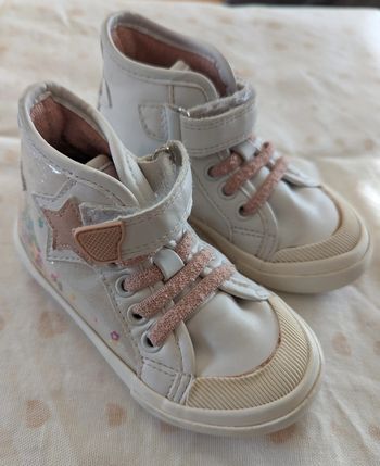 Bottines blanches Vertbaudet T.23