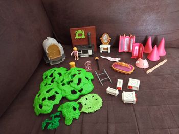 "Playmobil": Lot vrac Cuisinière, Four extérieur, Accessoires, Végétaux