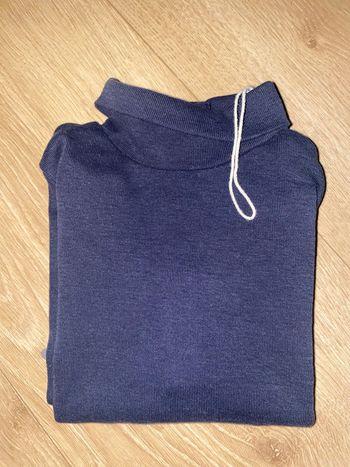 Col roulé boutchou 12 mois neuf avec étiquette bleu marine mixte