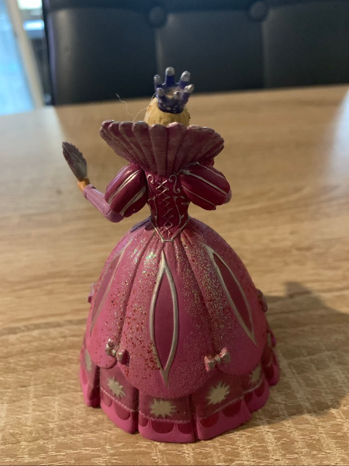 Figurine princesse à l’éventail - photo numéro 2
