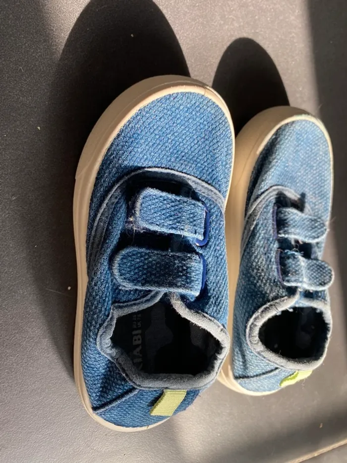 Sneakers Kiabi taille 25 - photo numéro 6