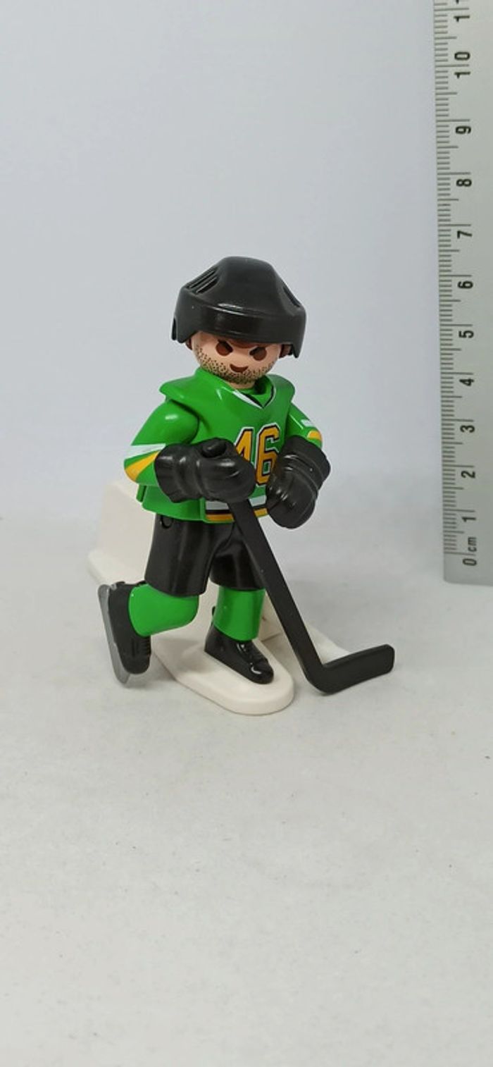 Homme joueur de hockey sur glace hockeyeur playmobil
