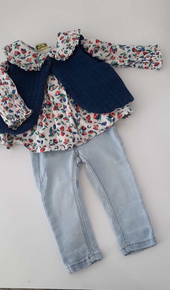 Ensemble tape a l'œil 12 mois