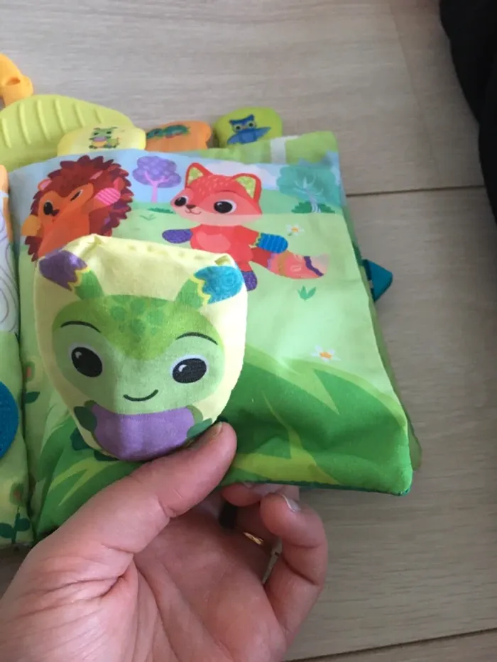 Livre d’activités interactif le livre des baby loulous - photo numéro 6